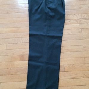 MEN'S BRAND NEW NEVER USED NAUTICA SLACKS 2